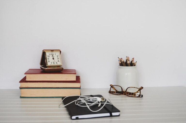 beautiful work space and desk