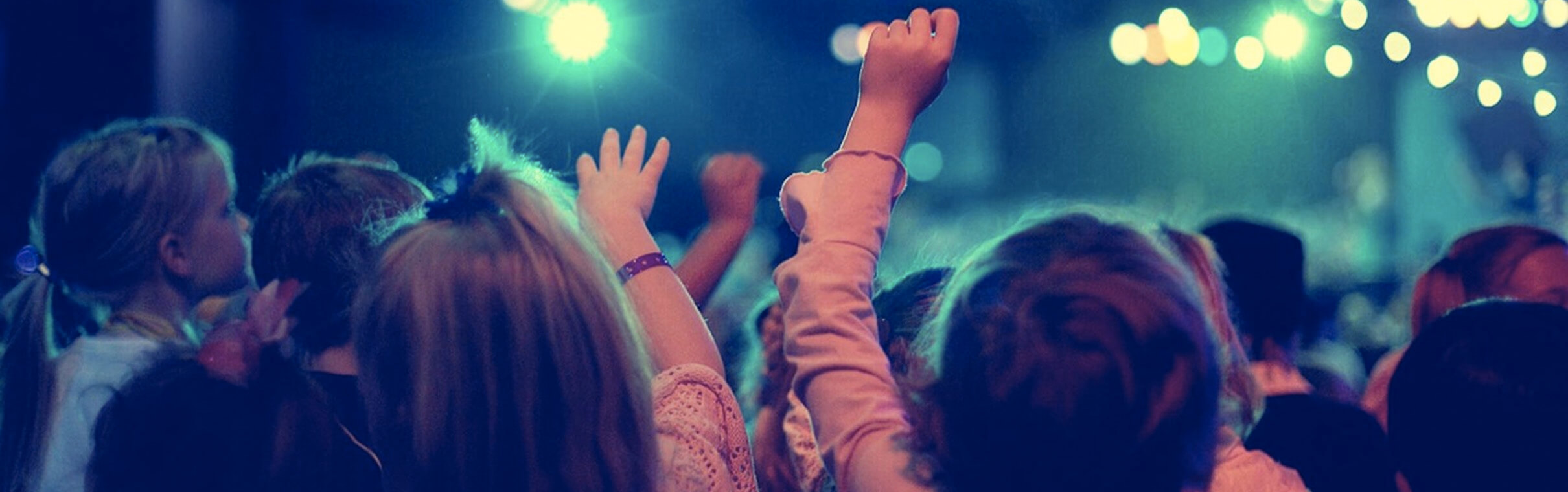 young children dancing