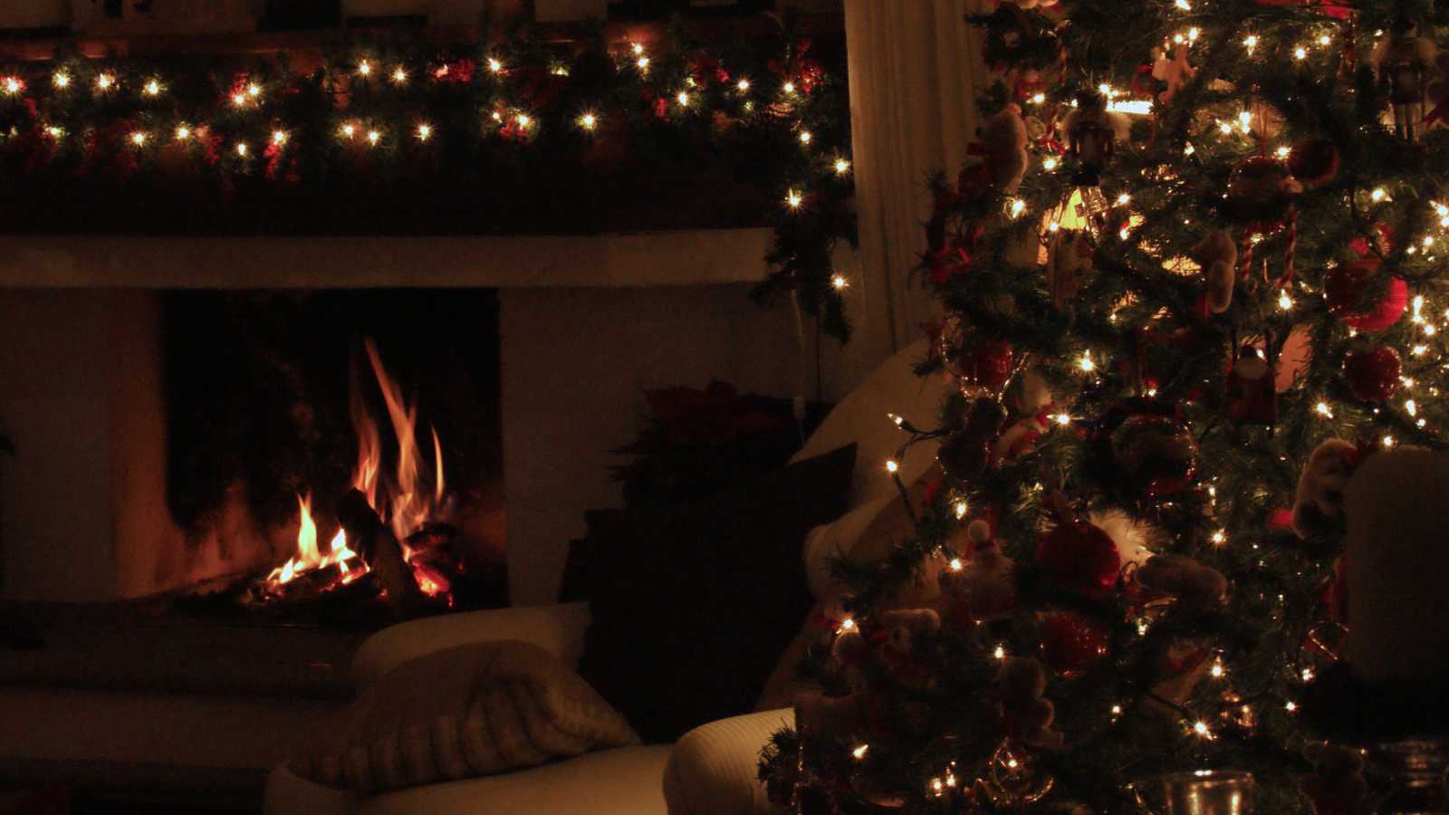 Christmas Fireplace