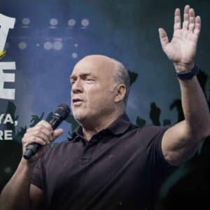 Greg Laurie on Harvest Crusade