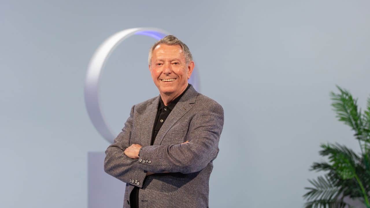 Stuart Bell Ringer TBN UK Presents Stuart Bell - TBN UK