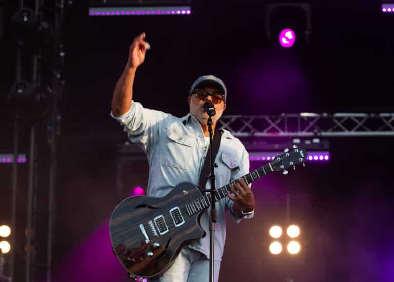 Israel Houghton and New Breed at Big Church Festival